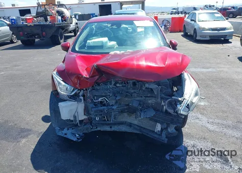 2022 Nissan Versa 1.6 Sv Xtronic Cvt z USA, uszkodzony, nr VIN 3N1CN8EV6NL860144